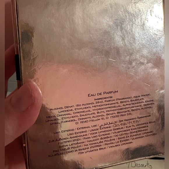 Versace Eros pour Femme. Eau de Parfum 1.7 oz. - Picture 7 of 8